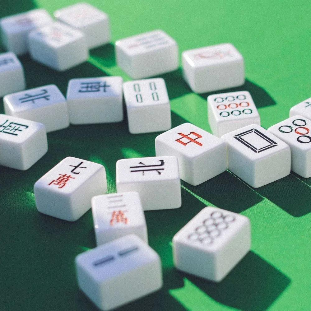 大老爺娛樂城:探索線上麻將的無盡樂趣與學習價值 2 麻將意示圖