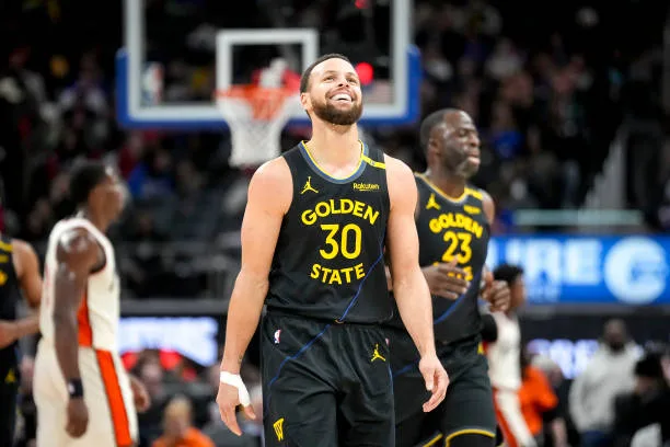 Stephen Curry感動回應!Grandma Kitty的勇士隊熱情獲得驚喜邀請 2 gettyimages 2192537158 612x612 1